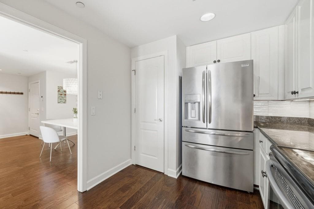 2 bedroom, 3 bathroom, 1,345 sq ft condominium for sale at 195 14th Street 1602, Atlanta, GA 30309 — photo 4