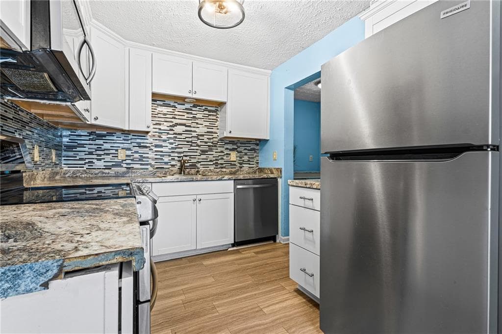 3 bedroom, 1 bathroom, 891 sq ft single family residence under contract at 1993 Akron Drive, Atlanta, GA 30315 — photo 7