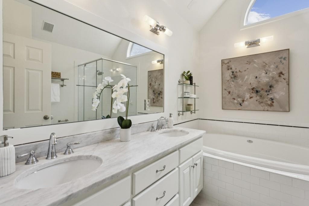 4 bedroom, 4 bathroom, 3,102 sq ft single family residence for sale at 2433 Oostanaula Drive, Brookhaven, GA 30319 — photo 6