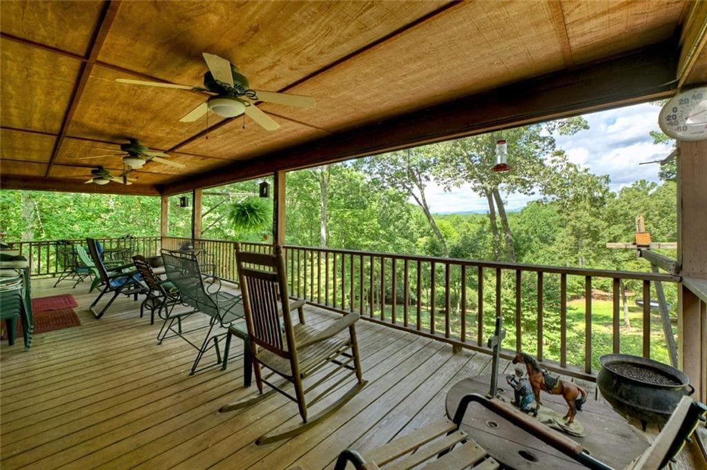 3 bedroom, 3 bathroom, 2,980 sq ft single family residence for sale at 88 Wagon Tracks Ridge, Mineral Bluff, GA 30559 — photo 7
