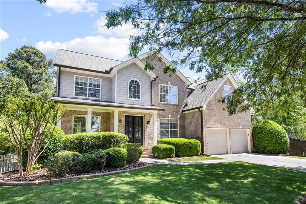 6 bedroom, 4 bathroom, 4,303 sq ft single family residence sold at 701 Silver Mist Way, Canton, GA 30114