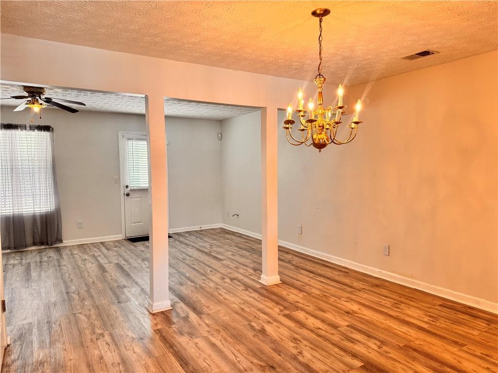 3 bedroom, 3 bathroom, 1,560 sq ft townhouse for sale at 3816 Waldrop Lane, Decatur, GA 30034 — photo 4