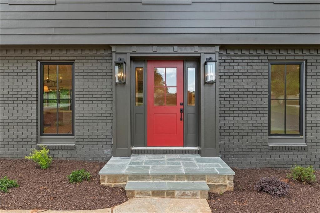 5 bedroom, 6 bathroom, 3,544 sq ft single family residence for sale at 1125 Lake Charles Drive, Roswell, GA 30075 — photo 6