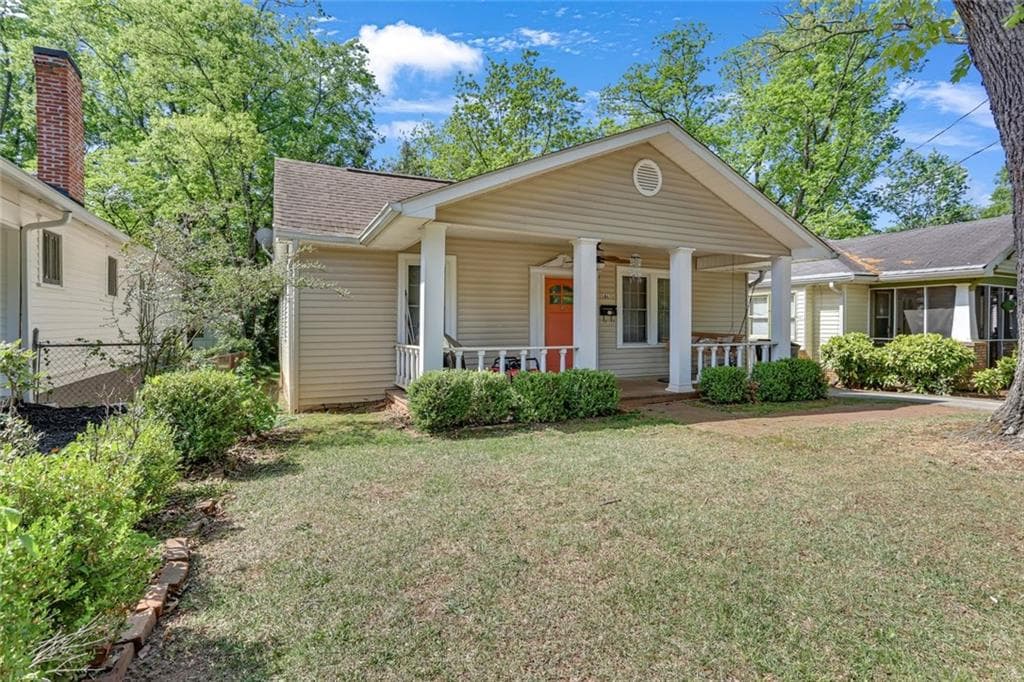 3 bedroom, 3 bathroom, 2,262 sq ft single family residence for sale at 1862 Linwood Avenue, Atlanta, GA 30344 — photo 4