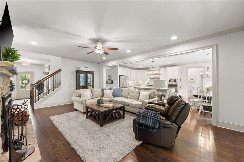 6 bedroom, 5 bathroom, 3,987 sq ft single family residence for sale at 1247 Sterling Lake Drive, Jefferson, GA 30549 — photo 5
