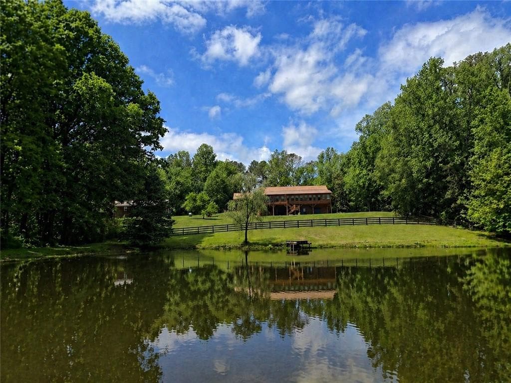 3 bedroom, 3 bathroom, 4,560 sq ft single family residence for sale at 9657 Kelly Bridge Road, Dawsonville, GA 30534 — photo 3