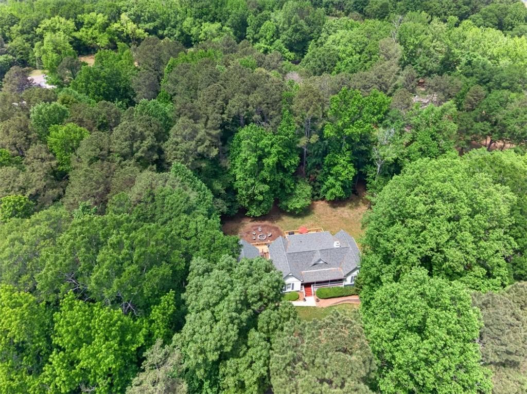 4 bedroom, 3 bathroom, 2,820 sq ft single family residence for sale at 6 Adella Lane, Jefferson, GA 30549 — photo 3