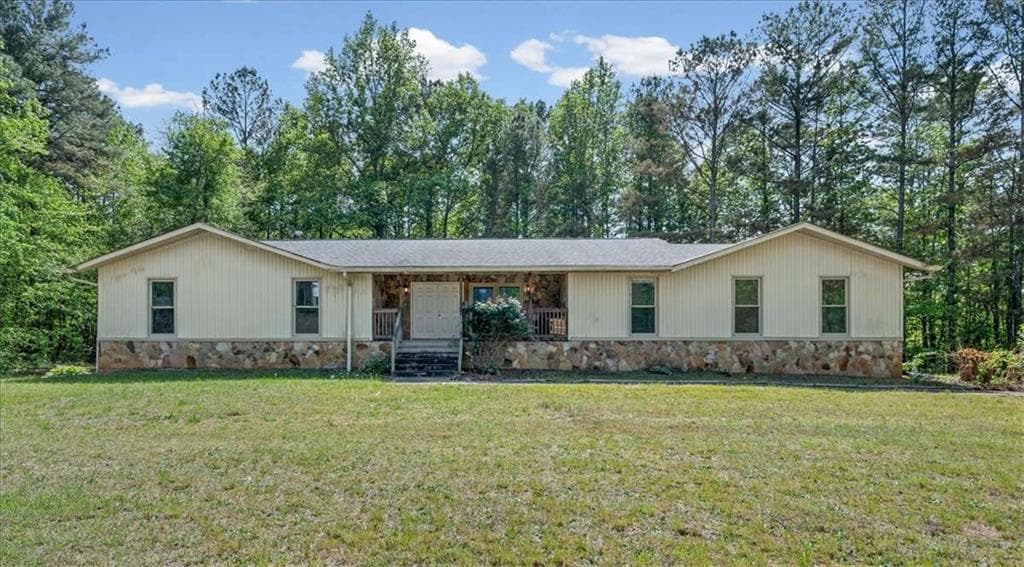 447 Lively Road, Waco, GA 30182 — most recent listing photo