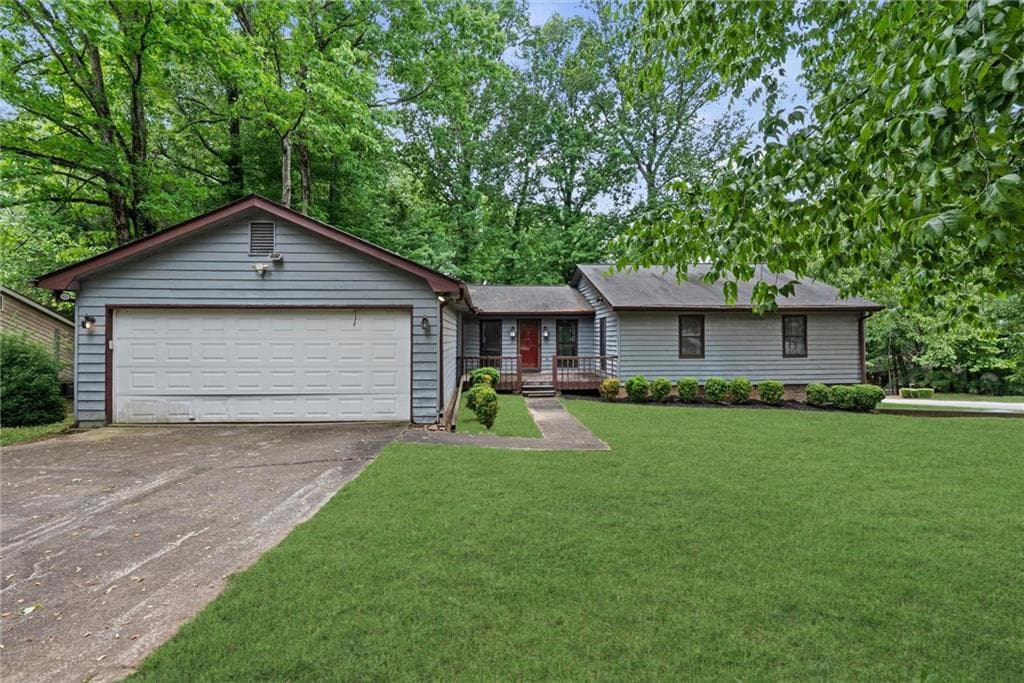 3 bedroom, 2 bathroom, 2,964 sq ft single family residence sold at 3047 Sanibel Drive, Stone Mountain, GA 30087