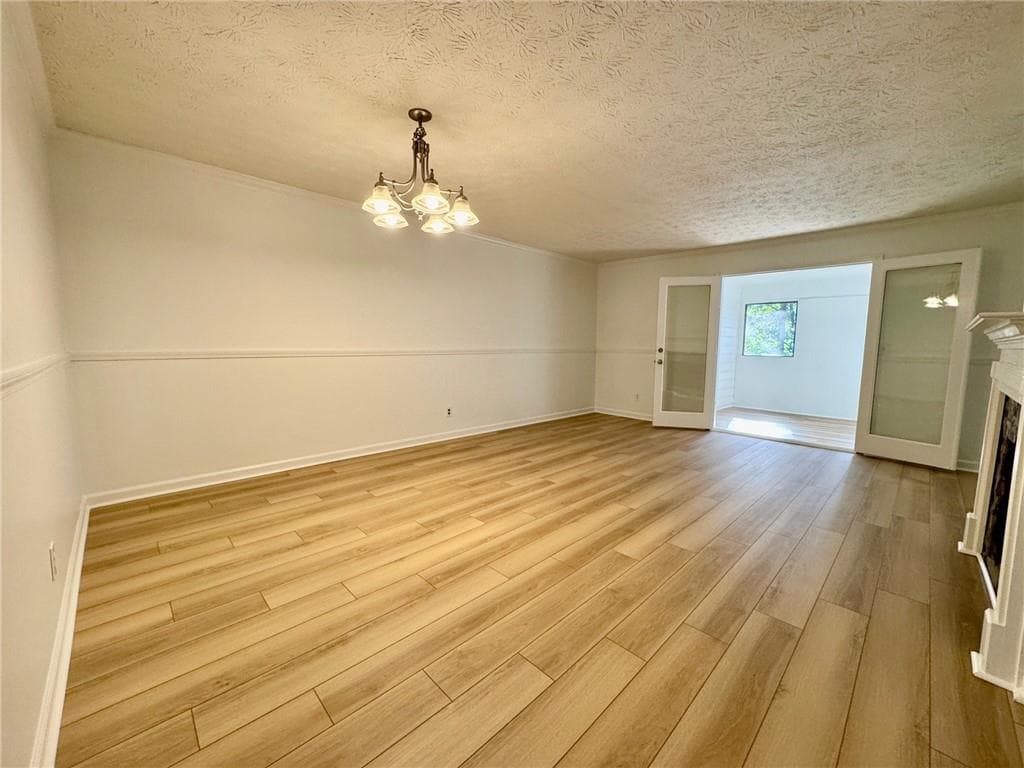 2 bedroom, 2 bathroom, 1,265 sq ft condominium under contract at 1911 Barrow Way, Duluth, GA 30096 — photo 5