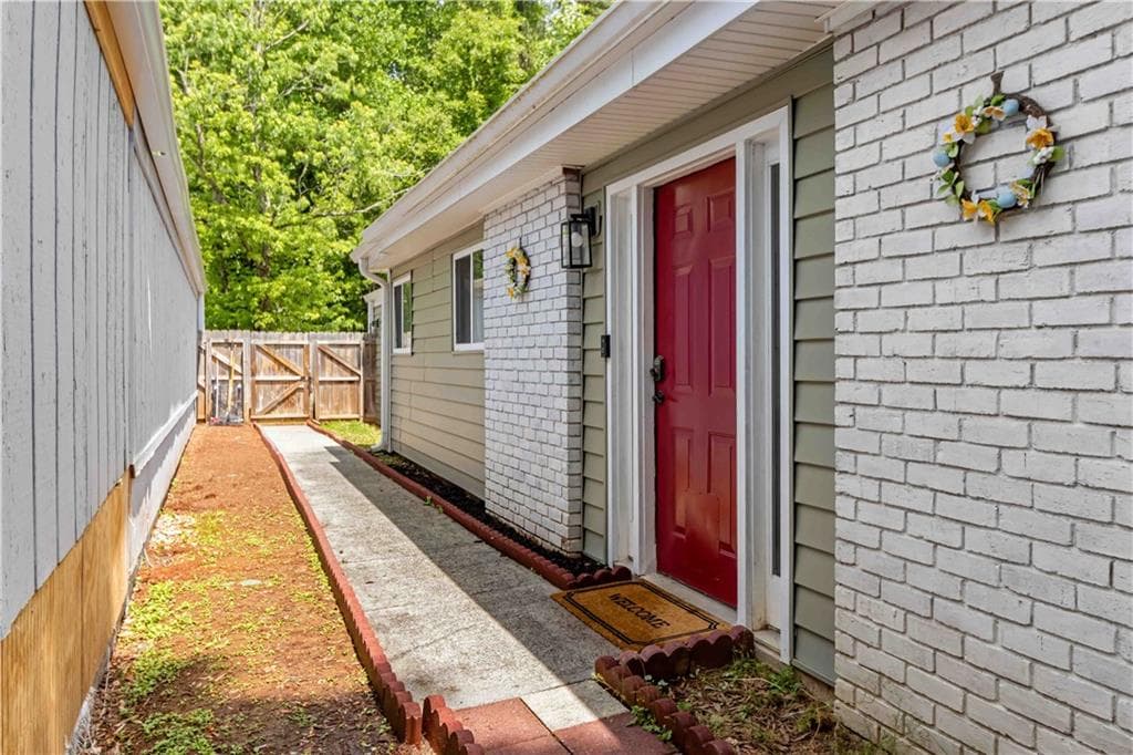 2958 Chipmunk Trail, Marietta, GA 30067 — most recent listing photo