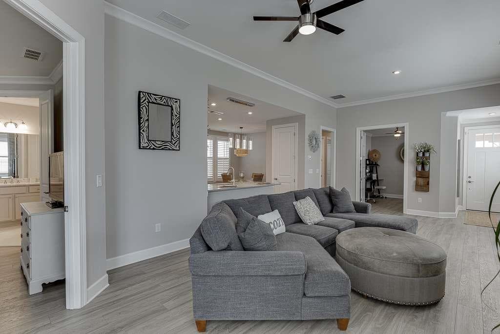 2 bedroom, 2 bathroom single family residence under contract at 452 Ontario Lane, Hoschton, GA 30548 — photo 9