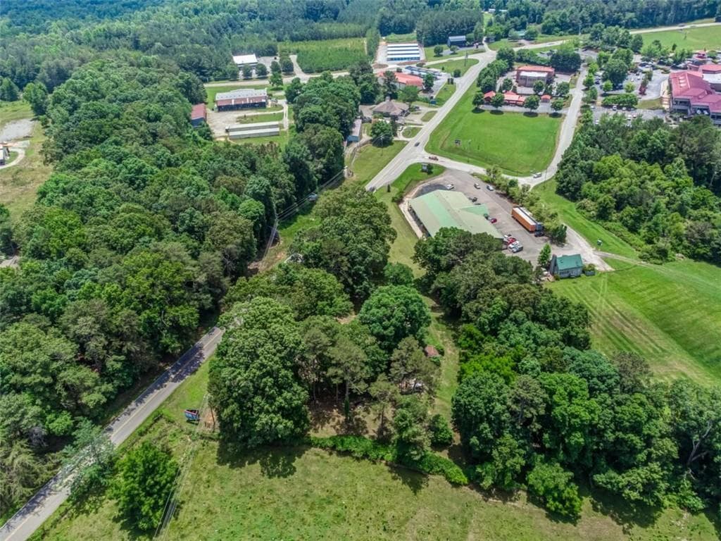 2 bedroom, 1 bathroom, 816 sq ft single family residence for sale at 261 Steve Tate Highway, Marble Hill, GA 30148 — photo 6