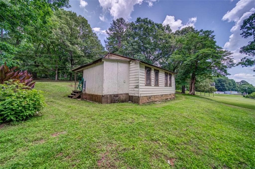 2 bedroom, 1 bathroom, 816 sq ft single family residence for sale at 261 Steve Tate Highway, Marble Hill, GA 30148 — photo 8