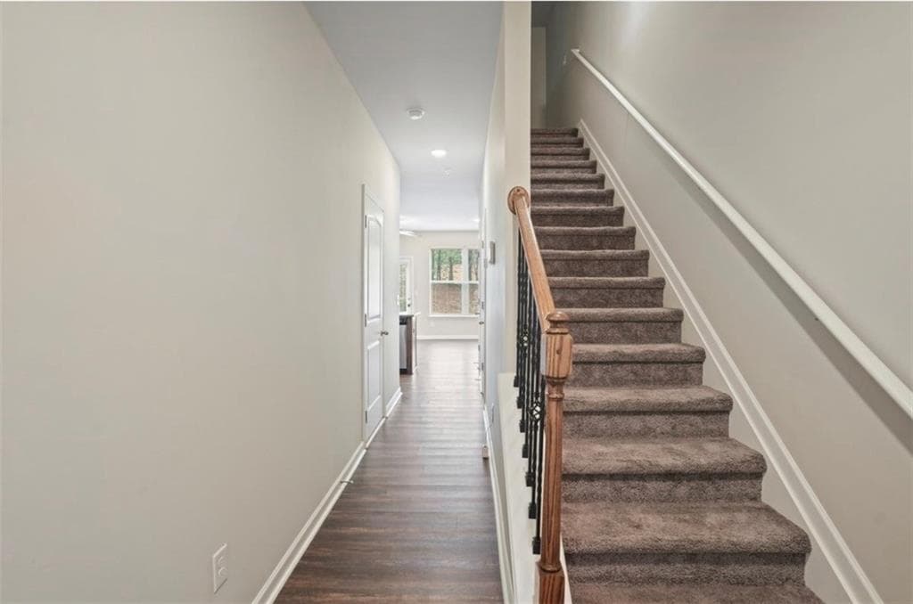 3 bedroom, 3 bathroom, 1,408 sq ft townhouse for sale at 1474 O'Connor Drive, Jonesboro, GA 30236 — photo 7