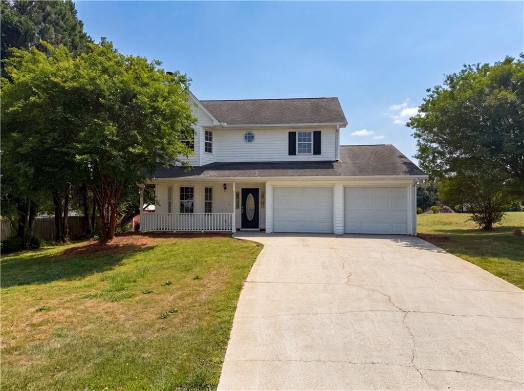3 bedroom, 3 bathroom, 1,620 sq ft single family residence sold at 1003 Brynn Drive, Winder, GA 30680