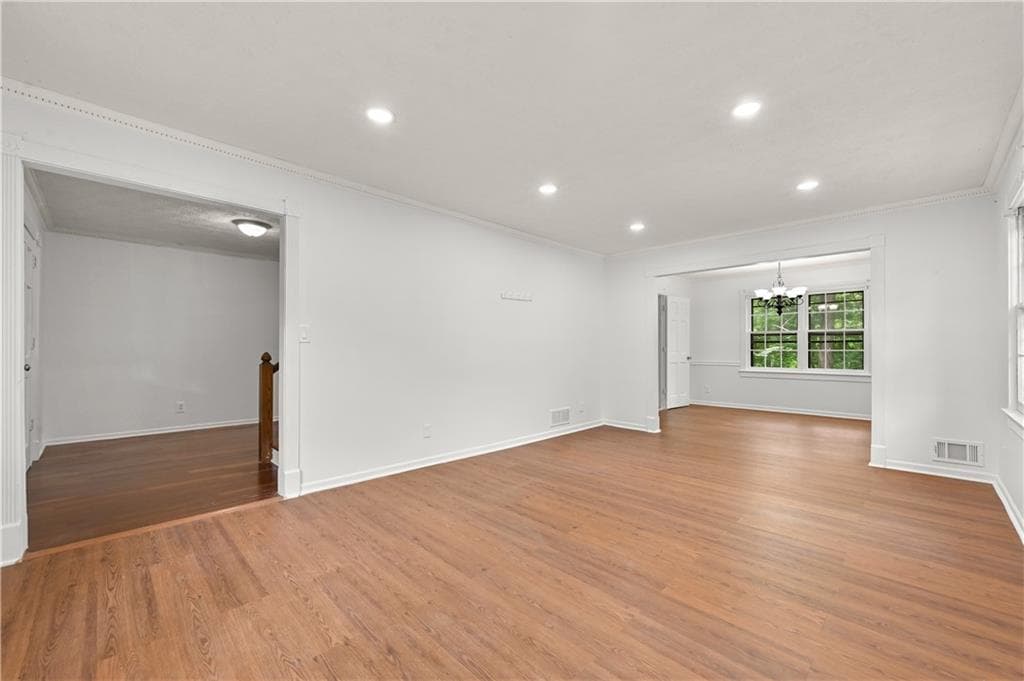 4 bedroom, 3 bathroom, 2,590 sq ft single family residence for sale at 1767 Grandeus Lane, Stone Mountain, GA 30087 — photo 7