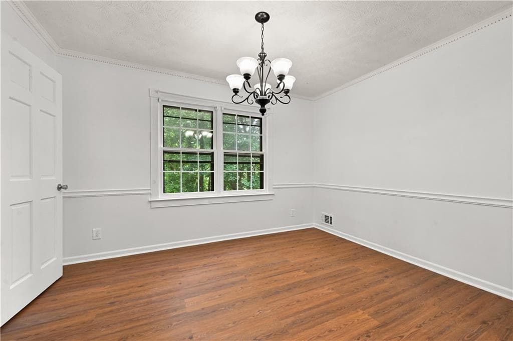 4 bedroom, 3 bathroom, 2,590 sq ft single family residence for sale at 1767 Grandeus Lane, Stone Mountain, GA 30087 — photo 9