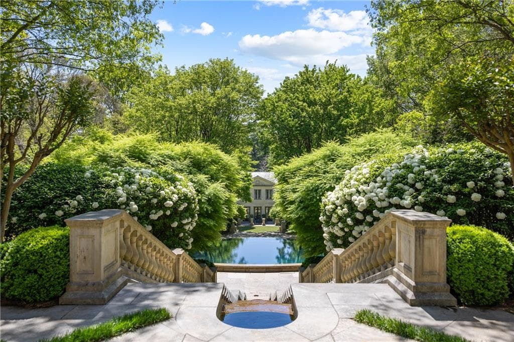 6 bedroom, 11 bathroom, 15,000 sq ft single family residence for sale at 881 W Conway Drive, Atlanta, GA 30327 — photo 2