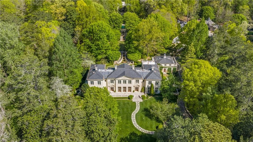 6 bedroom, 11 bathroom, 15,000 sq ft single family residence for sale at 881 W Conway Drive, Atlanta, GA 30327 — photo 8
