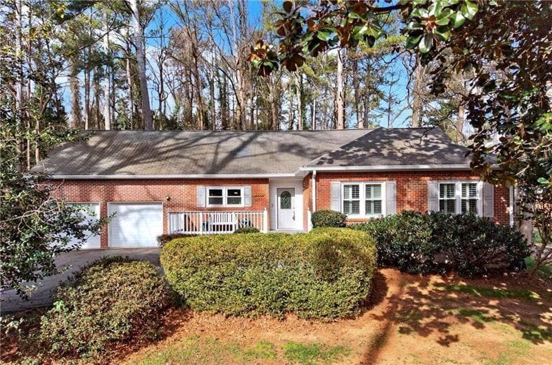 4 bedroom, 3 bathroom, 2,356 sq ft single family residence sold at 2920 Briarcliff Road, Atlanta, GA 30329
