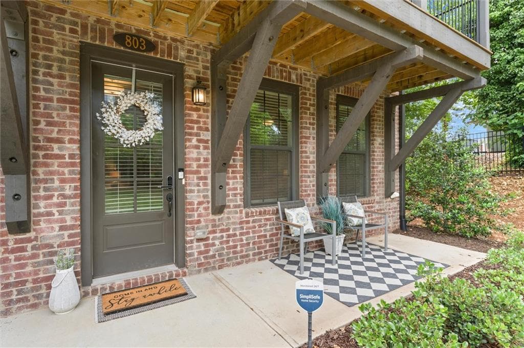3 bedroom, 4 bathroom, 2,707 sq ft townhouse for sale at 803 Snider Walk, Marietta, GA 30068 — photo 2