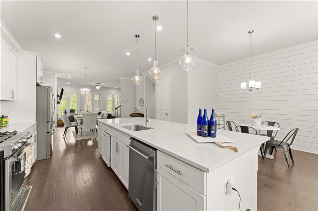 3 bedroom, 4 bathroom, 2,707 sq ft townhouse for sale at 803 Snider Walk, Marietta, GA 30068 — photo 8