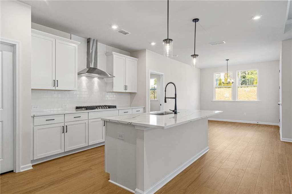 3 bedroom, 2 bathroom, 2,001 sq ft single family residence for sale at 1590 Savory Way, Loganville, GA 30052 — photo 5