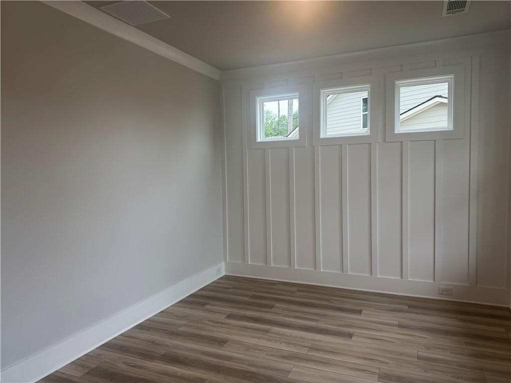 4 bedroom, 4 bathroom, 3,171 sq ft single family residence for sale at 122 Rose Lake Court, Hoschton, GA 30548 — photo 5