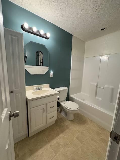 3 bedroom, 2 bathroom, 1,326 sq ft single family residence for sale at 65 Fair Oaks Drive, Conyers, GA 30094 — photo 6