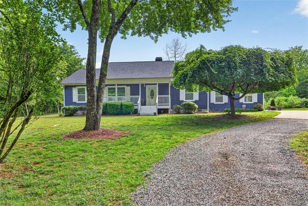195 Phillips Drive, Cleveland, GA 30528 — most recent listing photo