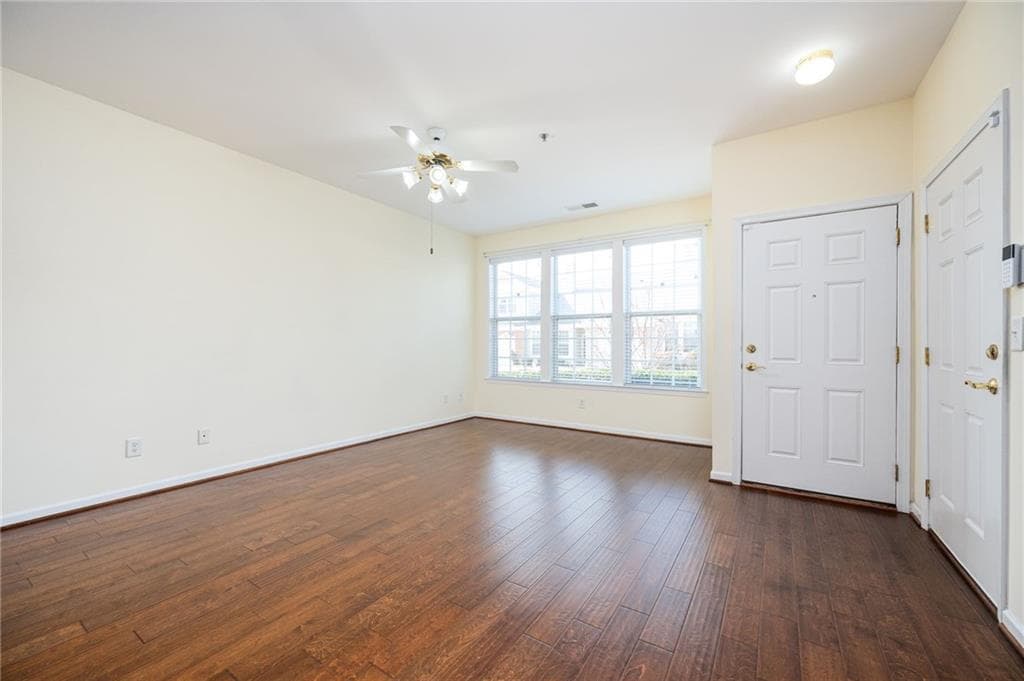 2 bedroom, 2 bathroom, 1,278 sq ft condominium for sale at 248 Riverstone Place, Canton, GA 30114 — photo 10