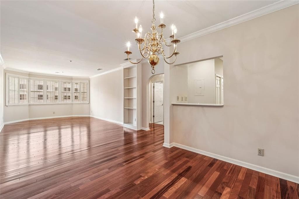 2 bedroom, 2 bathroom, 1,399 sq ft condominium for sale at 2499 Peachtree Road 406, Atlanta, GA 30305 — photo 4
