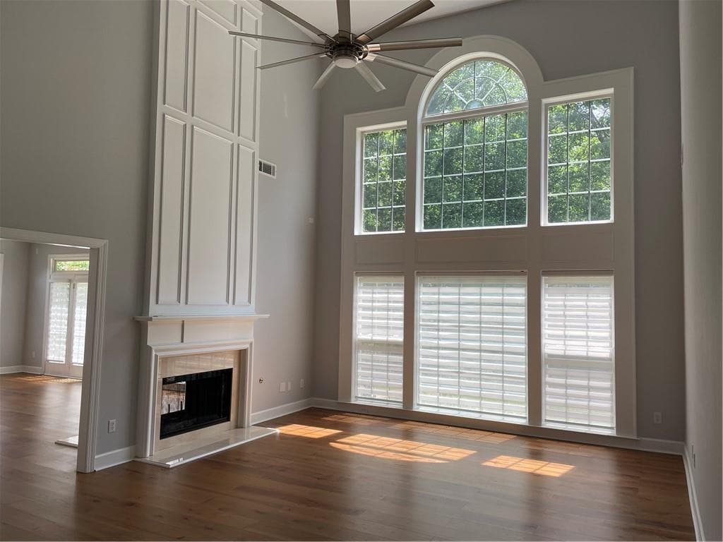 4 bedroom, 4 bathroom, 3,140 sq ft single family residence for sale at 570 Bellemont Court, Johns Creek, GA 30097 — photo 5