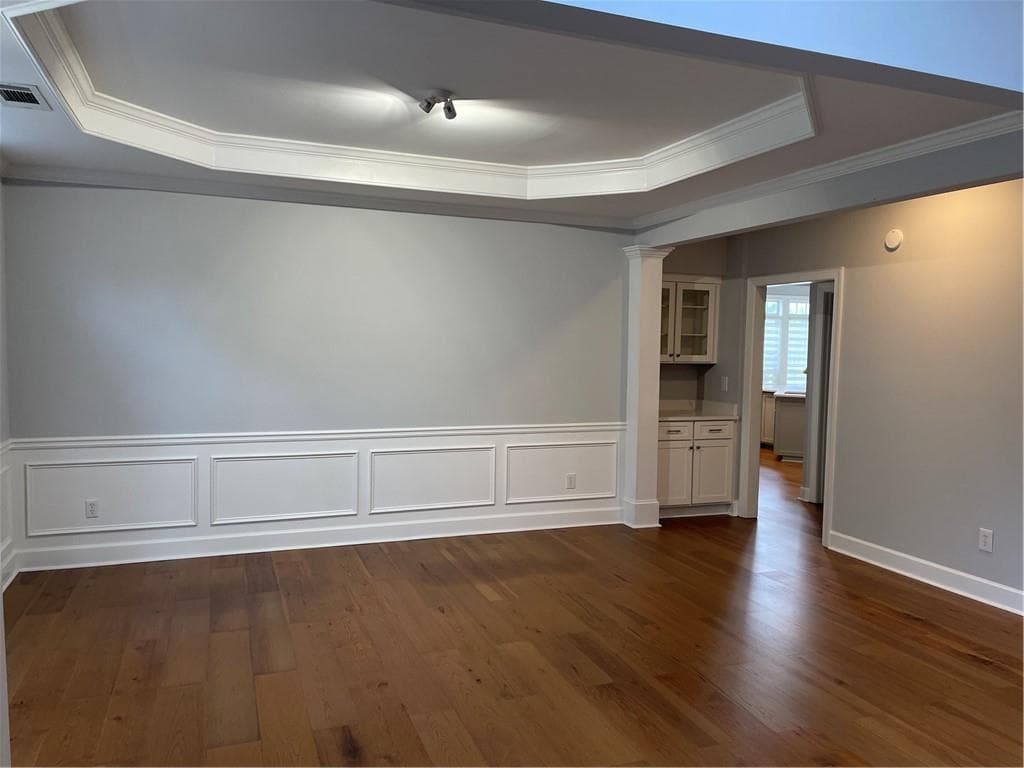 4 bedroom, 4 bathroom, 3,140 sq ft single family residence for sale at 570 Bellemont Court, Johns Creek, GA 30097 — photo 10
