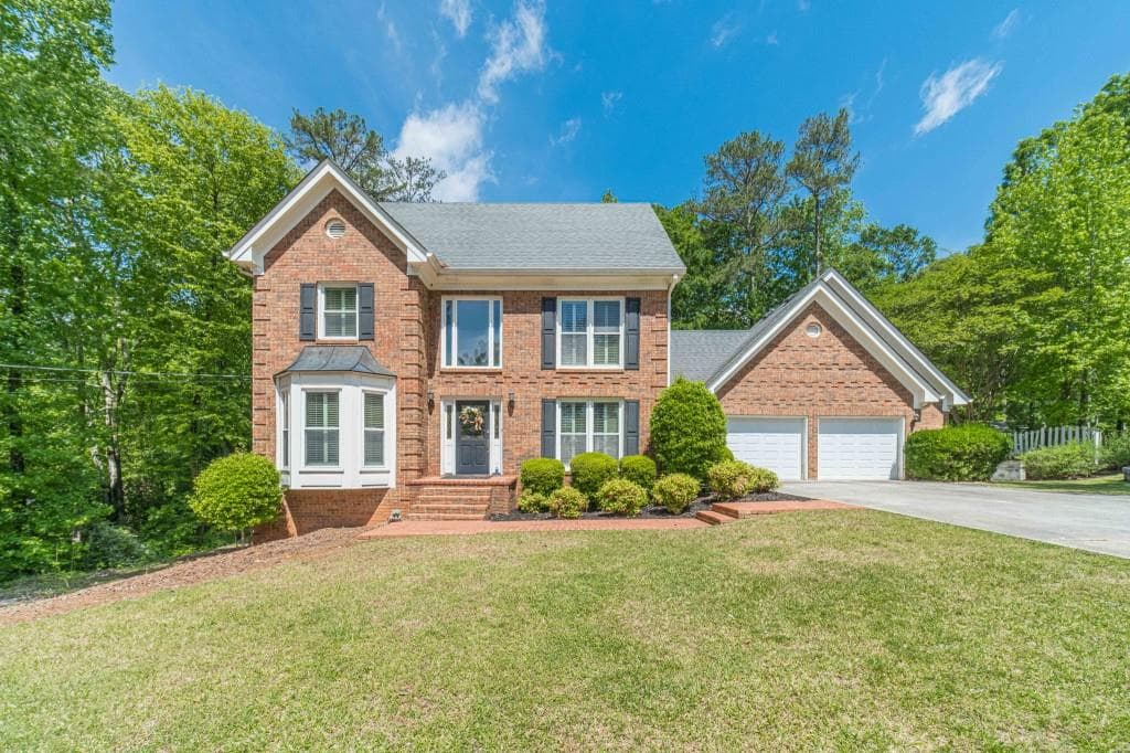 4 bedroom, 3 bathroom, 2,461 sq ft single family residence for sale at 816 McDaniel Street, Monroe, GA 30655