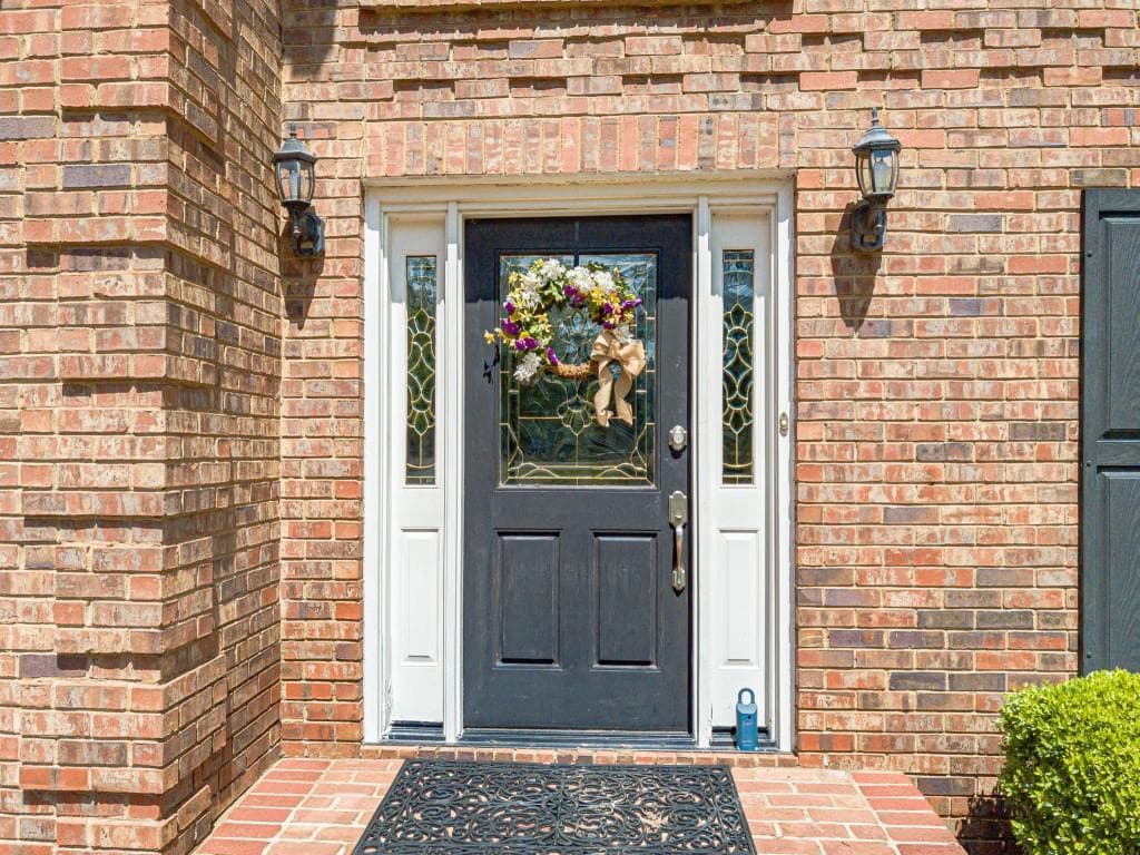 4 bedroom, 3 bathroom, 2,461 sq ft single family residence for sale at 816 McDaniel Street, Monroe, GA 30655 — photo 5