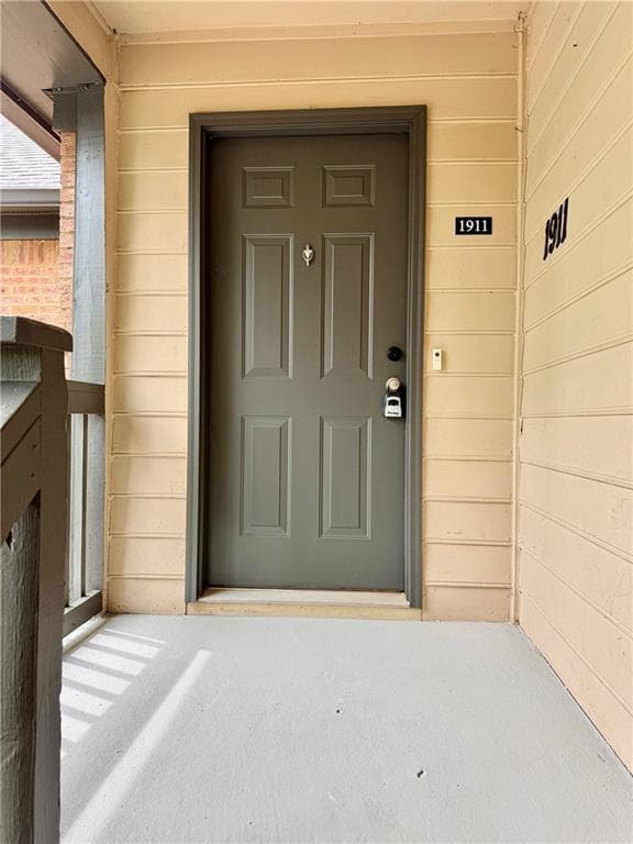 2 bedroom, 2 bathroom, 1,265 sq ft condominium under contract at 1911 Barrow Way, Duluth, GA 30096 — photo 2