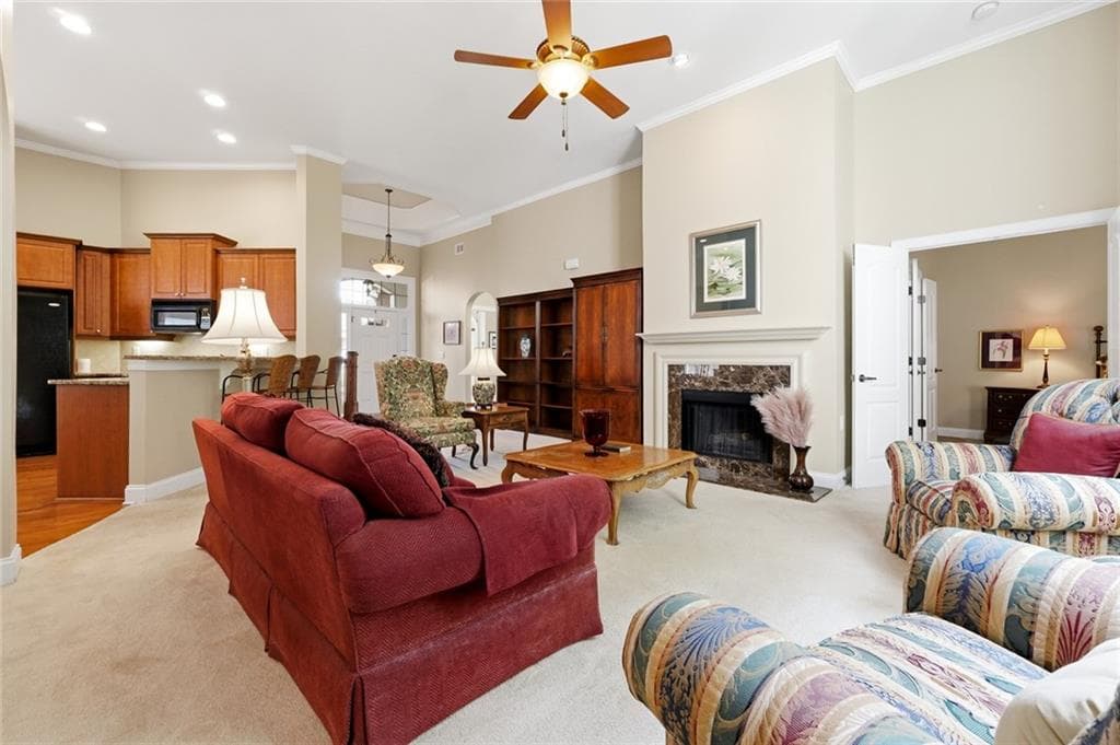3 bedroom, 3 bathroom, 2,025 sq ft townhouse under contract at 300 Lauren Lane, Woodstock, GA 30188 — photo 6