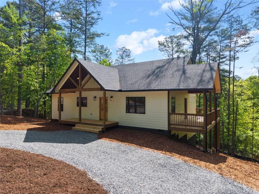2 bedroom, 2 bathroom, 1,350 sq ft single family residence for sale at 227 Haven Court, Ellijay, GA 30540 — photo 3
