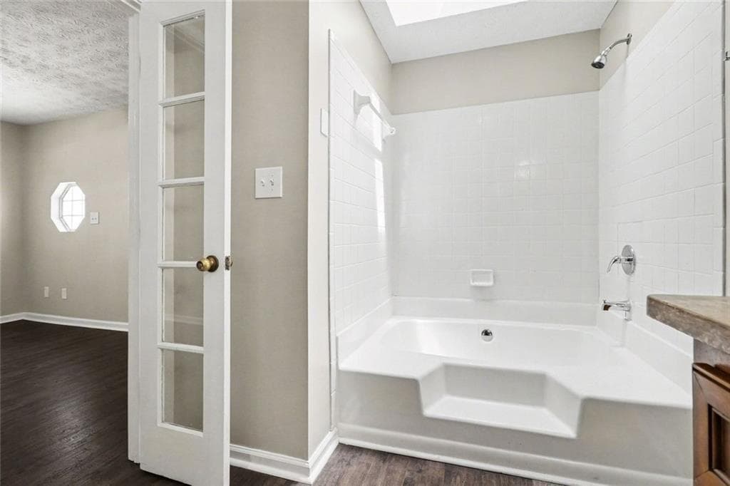 4 bedroom, 2 bathroom, 1,342 sq ft single family residence for sale at 627 Towngate Boulevard, Jonesboro, GA 30238 — photo 9