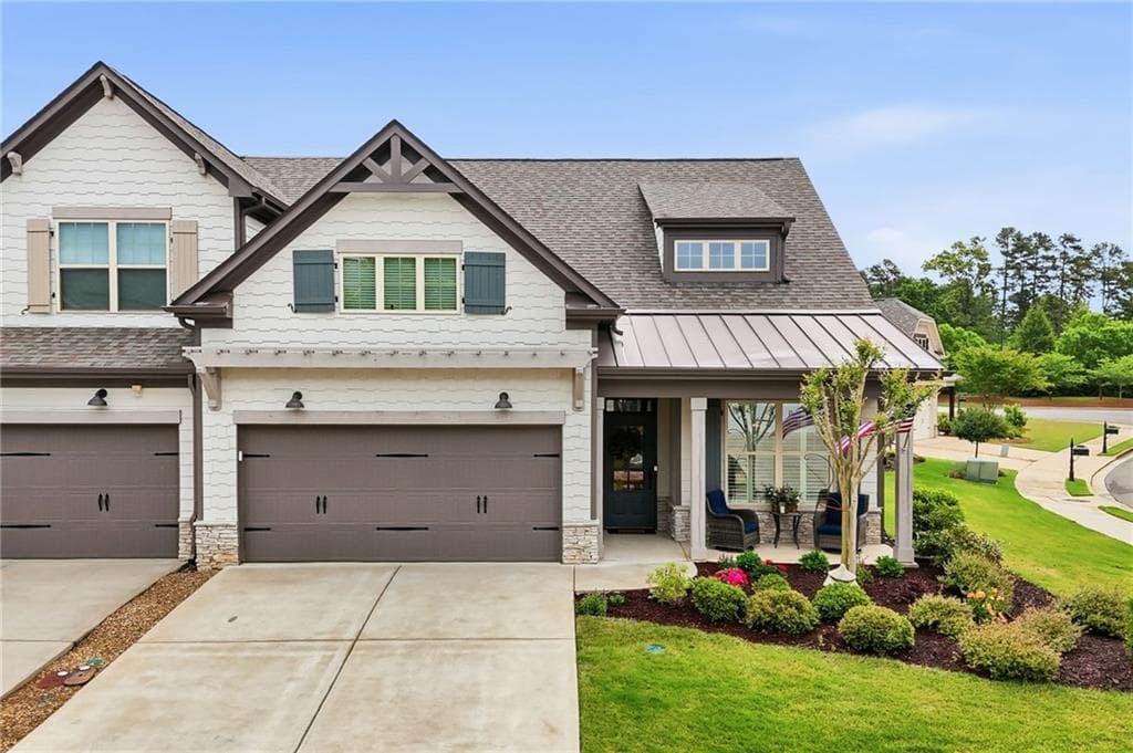 215 Misty View Drive, Canton, GA 30114 — most recent listing photo
