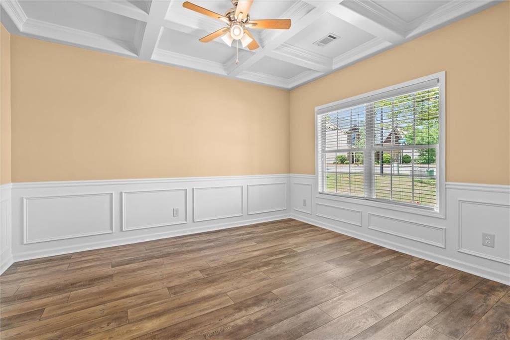4 bedroom, 3 bathroom, 2,500 sq ft single family residence for sale at 103 Cliffhaven Circle, Newnan, GA 30263 — photo 9