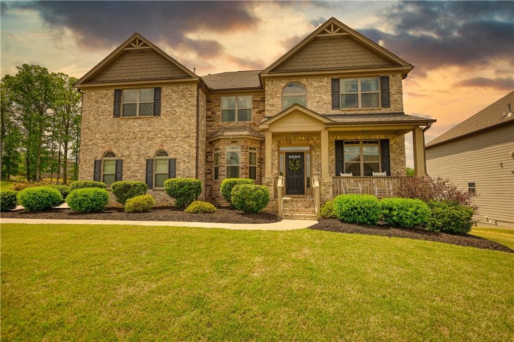6 bedroom, 5 bathroom, 4,224 sq ft single family residence sold at 3323 Shoals Ridge Drive, Dacula, GA 30019