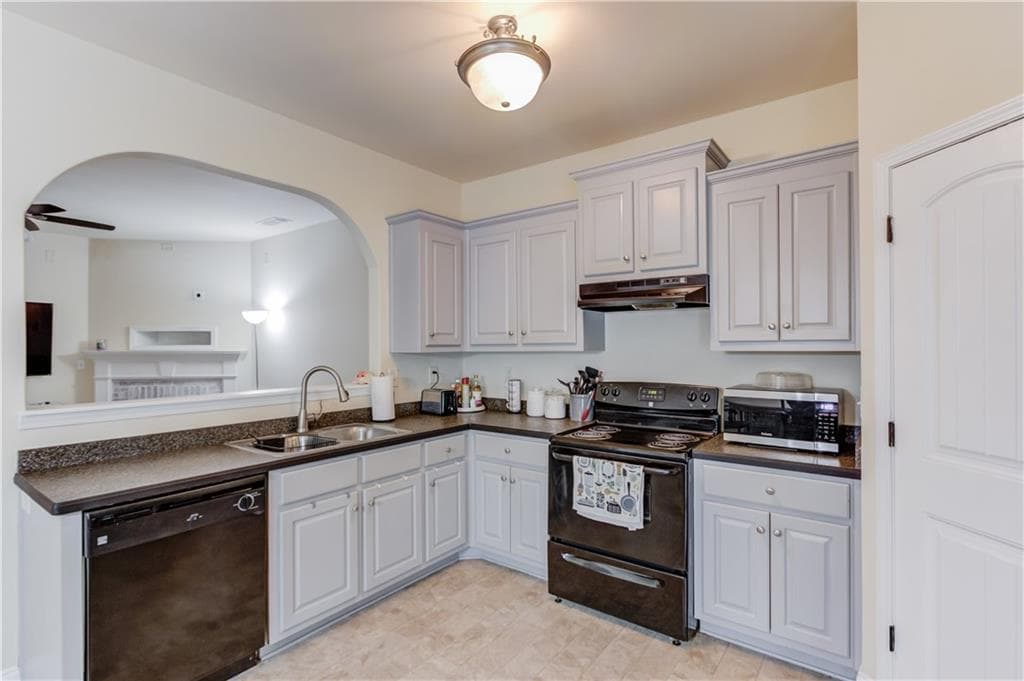 3 bedroom, 3 bathroom, 1,736 sq ft townhouse for sale at 181 Turtle Creek Drive, Winder, GA 30680 — photo 7