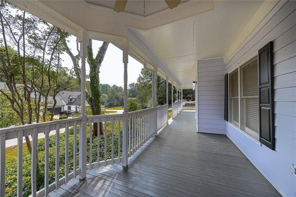 3 bedroom, 3 bathroom, 2,468 sq ft single family residence for sale at 431 Thornbush Trace, Lawrenceville, GA 30046 — photo 10