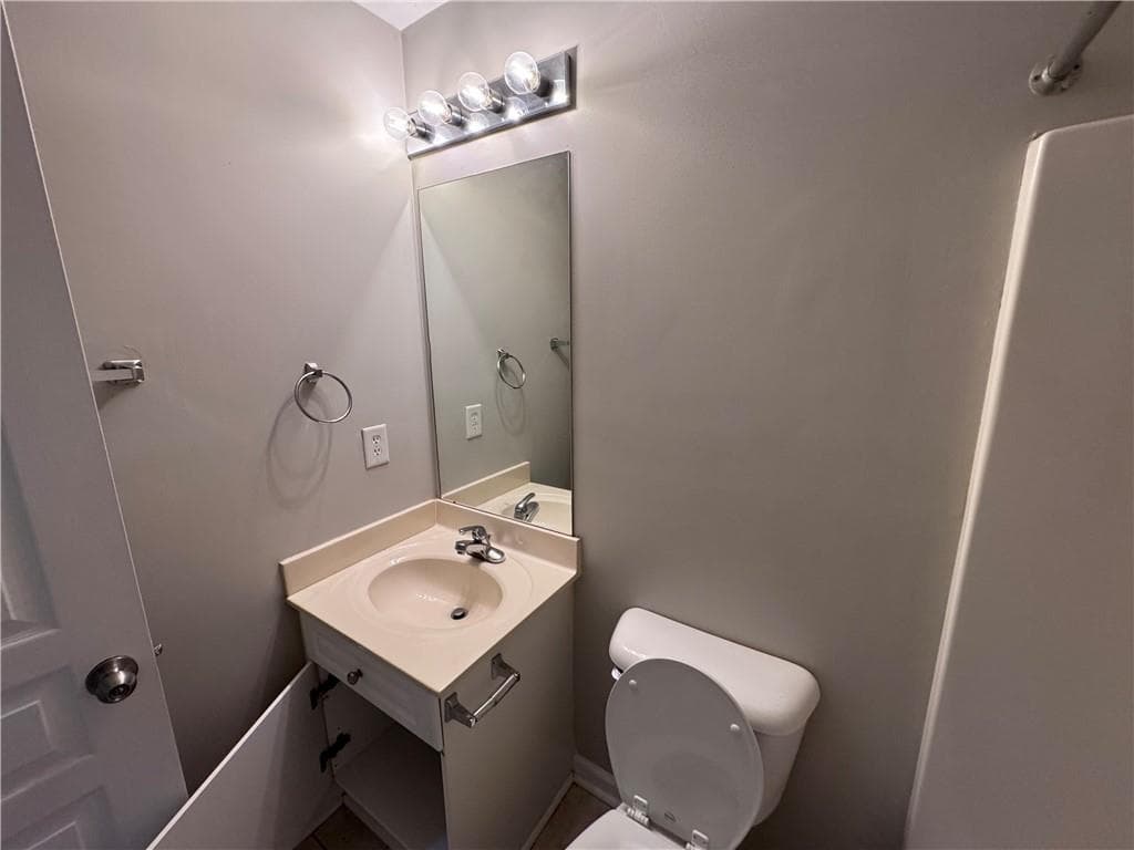 3 bedroom, 3 bathroom, 1,444 sq ft condominium for sale at 490 Barnett Shoals Road 920, Athens, GA 30605 — photo 6