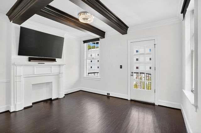1 bedroom, 1 bathroom, 768 sq ft condominium for rent at 2840 Peachtree Road 408, Atlanta, GA 30305 for $1,650 a month — photo 4