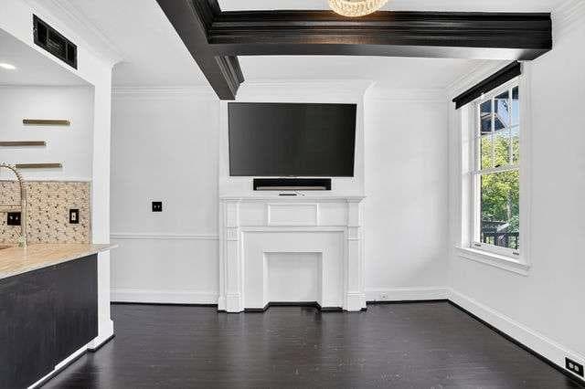 1 bedroom, 1 bathroom, 768 sq ft condominium for rent at 2840 Peachtree Road 408, Atlanta, GA 30305 for $1,650 a month — photo 5
