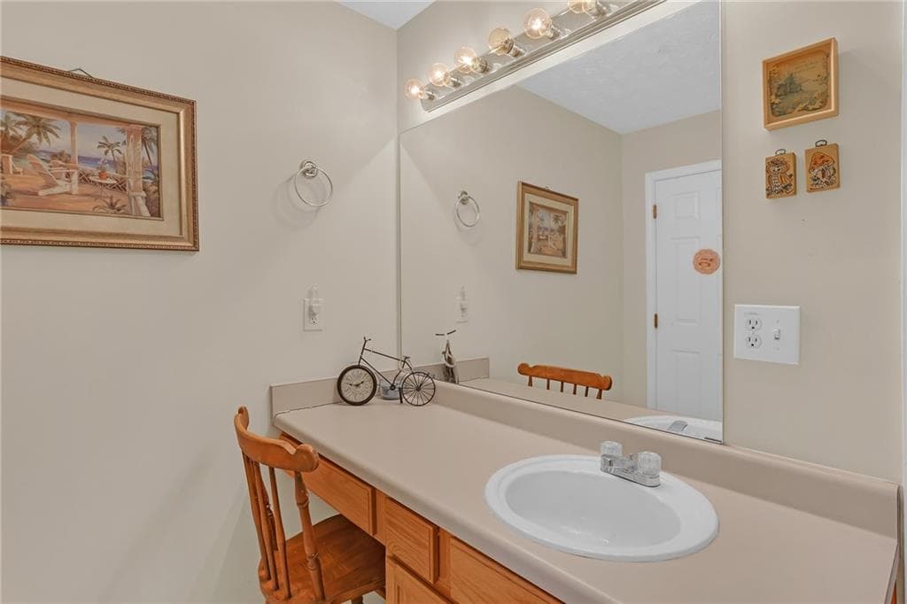 3 bedroom, 2 bathroom, 1,618 sq ft single family residence for sale at 237 Clearwater Drive, Monroe, GA 30655 — photo 10